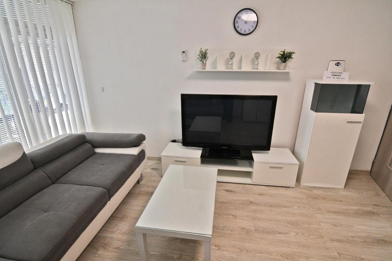 Apartman Zemplinska Sirava Timea Kaluza Ngoại thất bức ảnh
